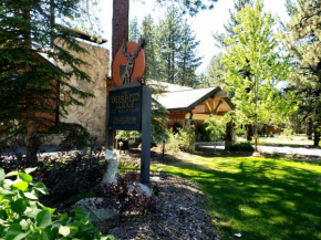 Отель The Deerfield Lodge at Heavenly  Саус Лейк Тахо
